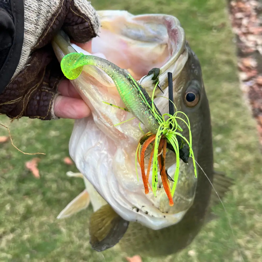 Speedball Magnum Swim Jig - fishing lures